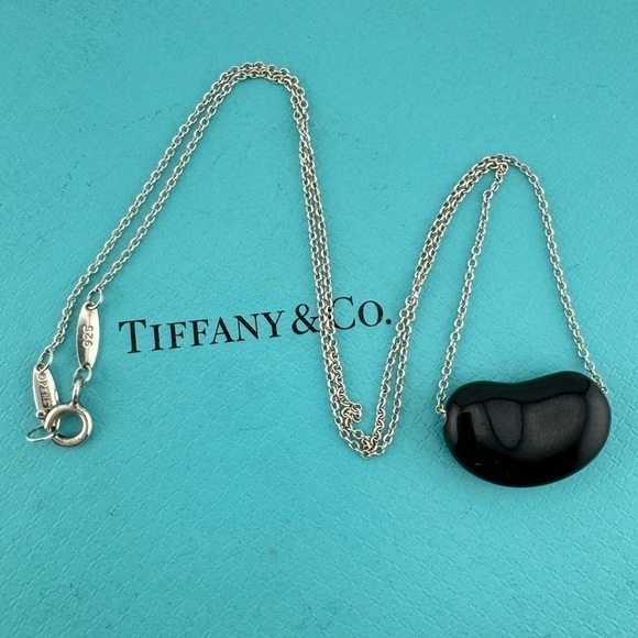 Tiffany & Co. 20mm Black Jade Bean Necklace Elsa Peretti, Sterling Silver 🖤 - Picture 4 of 8